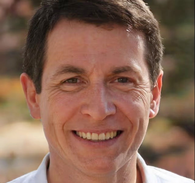 review-michael-montana-customizer